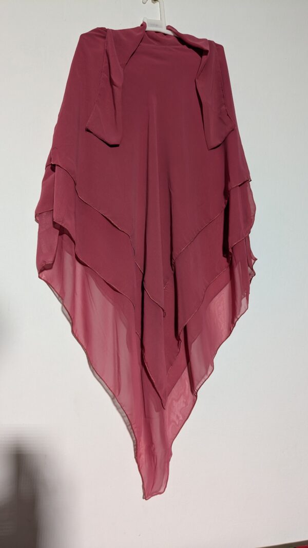 Mehroon 3 Layer Hijab - Image 2